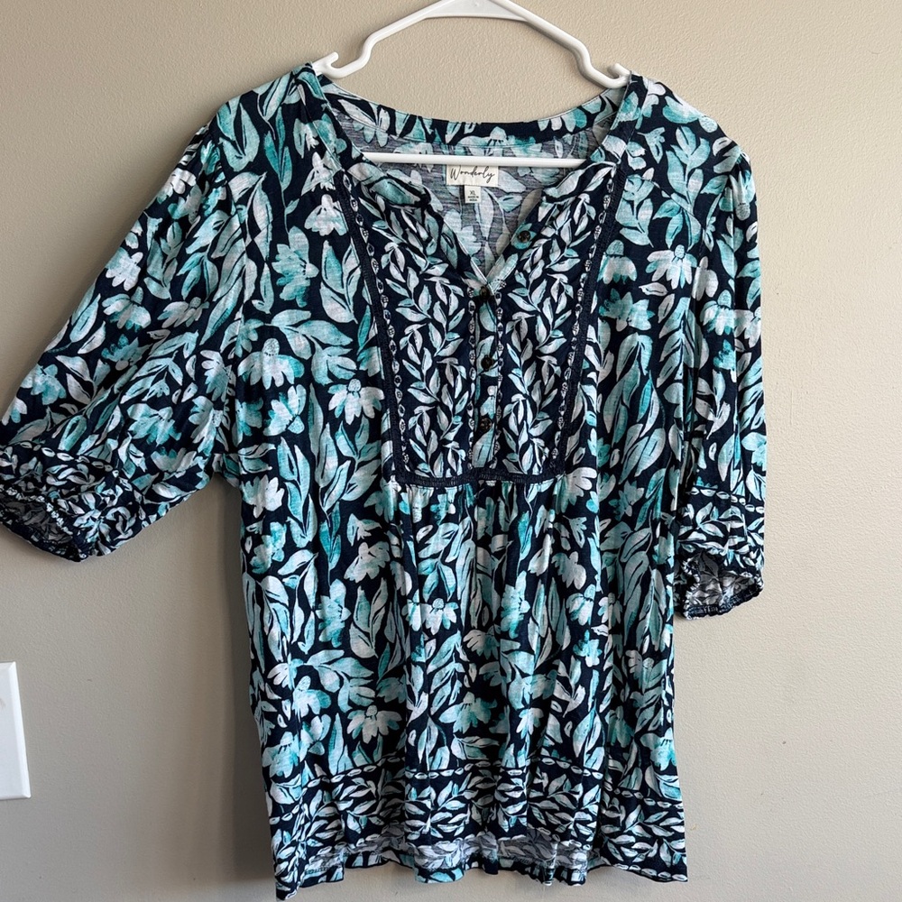 Wonderly Blue and White Floral Blouse